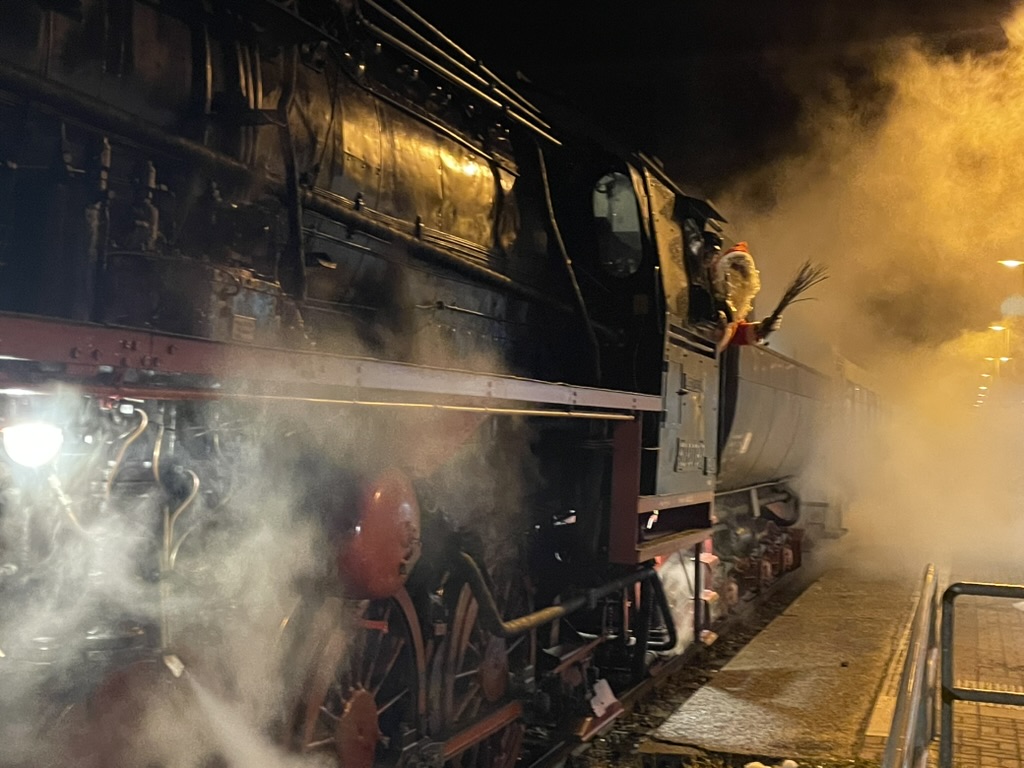„Advents-Express“ – Weihnachtsmarkt Zwickau – oder Bergparade Schwarzenberg